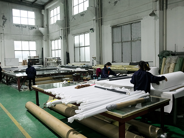 Manual Lifting Screen